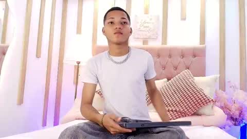 Kelvin online show from March 21, 2026, 12:43 pm