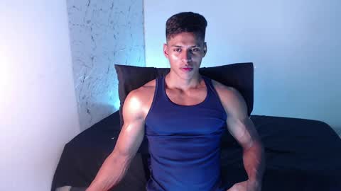 ken__owensx online show from May 28, 2026, 6:16 pm