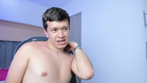 Snapshot of ken_col chatting on April 10, 2026, 5:01 am Ken Col online show from April 10, 2026, 5:01 am