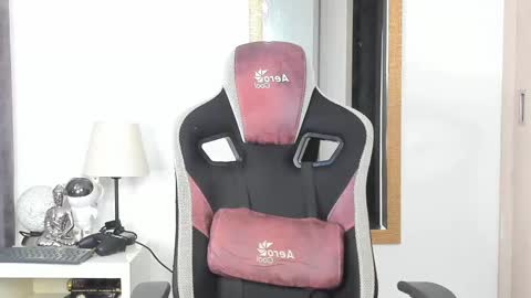 Snapshot of ken_mailik chatting on October 12, 2025, 5:39 am ken_mailik online show from October 12, 2025, 5:39 am