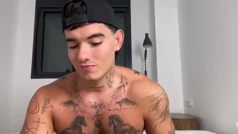 Snapshot of kenboyea_ chatting on September 21, 2025, 4:30 pm luis carlos esteban online show from September 21, 2025, 4:30 pm