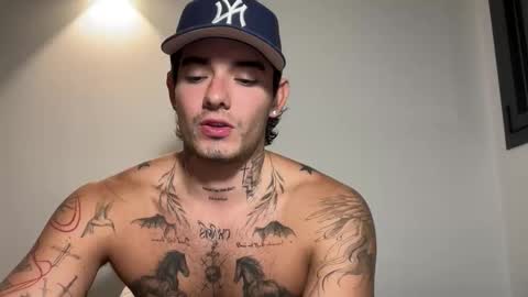 Snapshot of kenboyea_ chatting on November 17, 2025, 3:07 pm luis carlos esteban online show from November 17, 2025, 3:07 pm