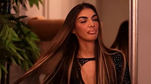 Kendal online show from September 21, 2025, 5:36 pm