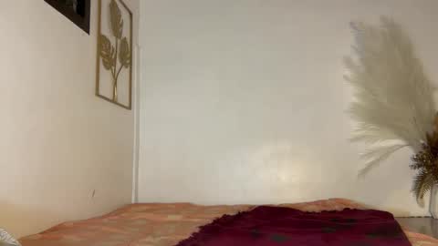 kendall_sue online show from October 8, 2025, 4:37 pm