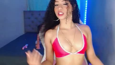 Snapshot of kendallrush2 chatting on February 6, 2025, 8:45 pm Kendall Rush online show from February 6, 2025, 8:45 pm