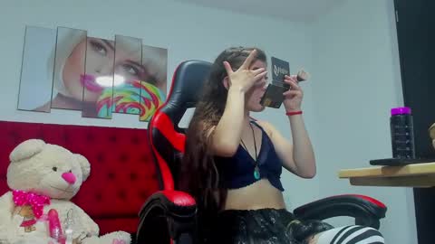 KENDALYENER online show from March 4, 2025, 2:42 pm