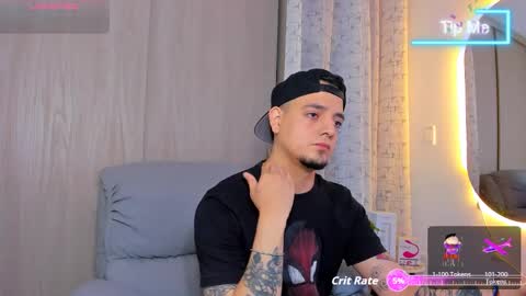 kendel_dimitri online show from October 4, 2025, 6:33 am