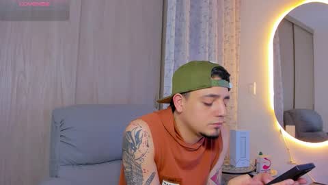 kendel_dimitri online show from November 24, 2025, 1:49 am