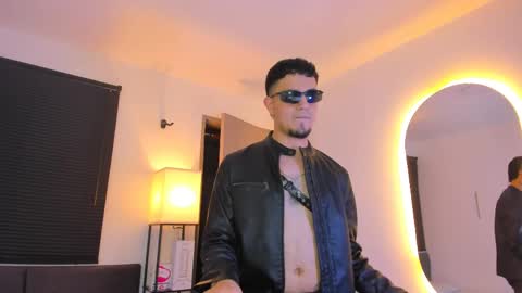 kendel_dimitri online show from April 9, 2026, 3:06 am