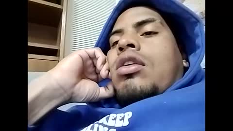 Snapshot of kendo040523 chatting on February 18, 2025, 10:27 am Jhon online show from February 18, 2025, 10:27 am