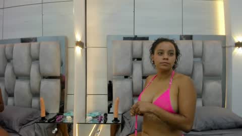 kendra Beach online show from June 17, 2026, 11:23 am