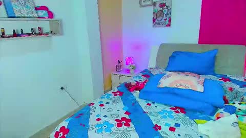 kendra_love31 online show from March 16, 2026, 3:12 am