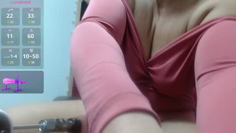 Snapshot of kendra_lust_69 chatting on December 30, 2024, 1:04 am kendra_lust_69 online show from December 30, 2024, 1:04 am