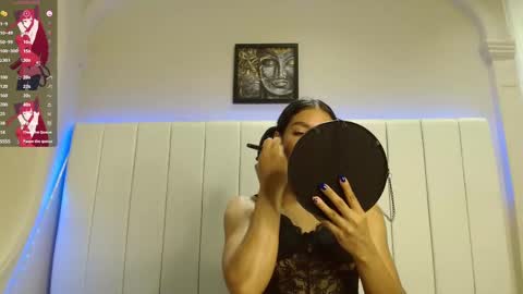 kendra_lux1 online show from November 23, 2025, 1:11 pm