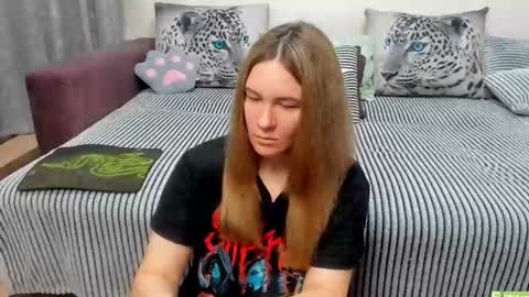 Kendra online show from February 11, 2026, 11:54 pm