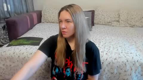 Kendra online show from June 3, 2026, 11:32 pm