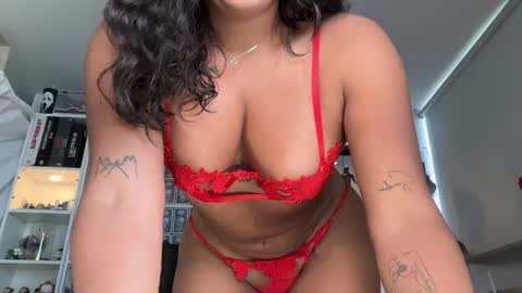 Hi Im kendra- onlyfans. isab2896 online show from April 11, 2026, 10:14 pm