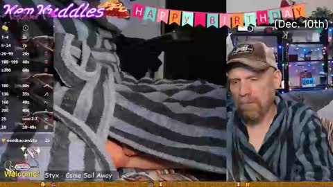 Snapshot of kenkuddles chatting on December 19, 2025, 1:56 am Ken Kuddles online show from December 19, 2025, 1:56 am