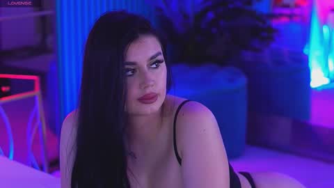 Kendra online show from February 19, 2026, 4:36 pm