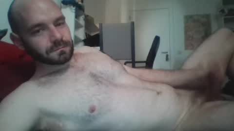 Snapshot of kenneth_wilson chatting on May 2, 2026, 6:07 am kenny for my friends online show from May 2, 2026, 6:07 am
