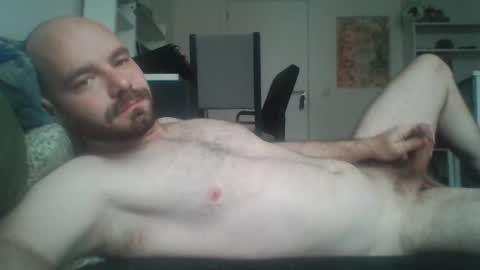 Snapshot of kenneth_wilson chatting on May 3, 2026, 6:41 am kenny for my friends online show from May 3, 2026, 6:41 am