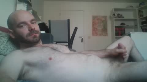 Snapshot of kenneth_wilson chatting on May 9, 2026, 8:08 am kenny for my friends online show from May 9, 2026, 8:08 am