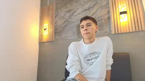 kenny_hank online show from March 26, 2026, 3:45 am