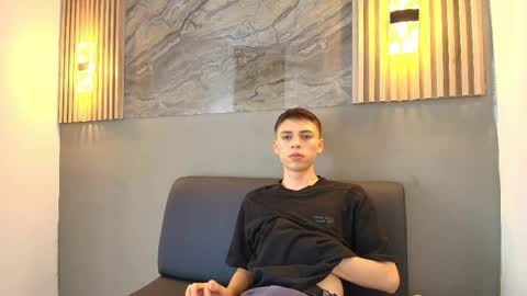 kenny_hank online show from April 13, 2026, 3:45 am