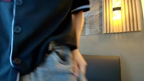 kenny_hank online show from May 7, 2026, 3:56 am