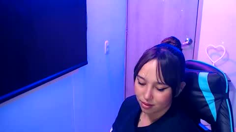 kenshi2302 online show from May 5, 2026, 1:24 am