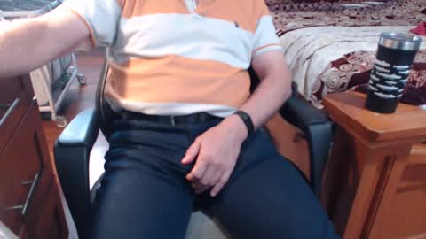 Snapshot of kent_ham chatting on December 23, 2024, 6:27 pm kent_ham online show from December 23, 2024, 6:27 pm