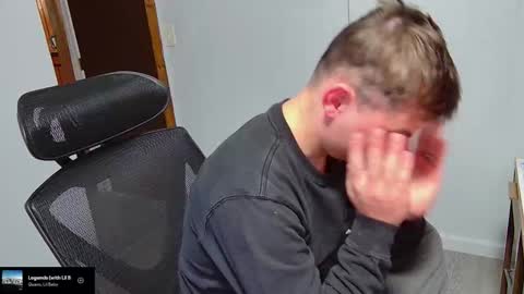 Snapshot of kentuckydrake chatting on November 13, 2025, 1:26 am Drake online show from November 13, 2025, 1:26 am