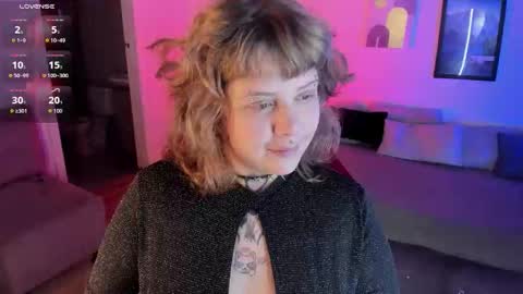 Kenzie online show from September 29, 2025, 4:06 am