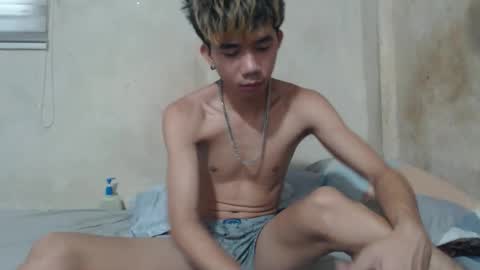 Snapshot of kenzy931455 chatting on May 9, 2026, 2:50 am kenzy931455 online show from May 9, 2026, 2:50 am