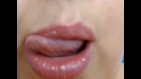 K E R L Y online show from January 28, 2025, 5:56 pm