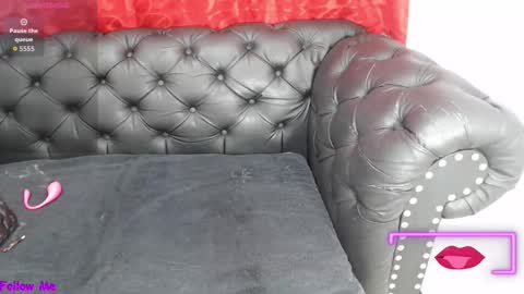 K E R L Y online show from October 13, 2025, 12:49 pm