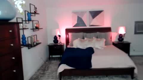 Snapshot of kerrytmilf chatting on December 2, 2024, 2:53 am Kerry Wright online show from December 2, 2024, 2:53 am