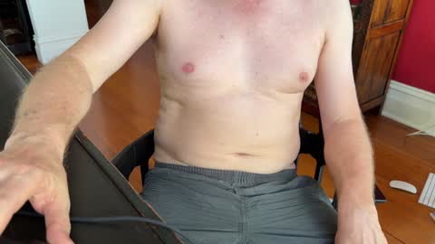 Snapshot of ketamine_sun chatting on February 2, 2025, 6:15 am Ket online show from February 2, 2025, 6:15 am