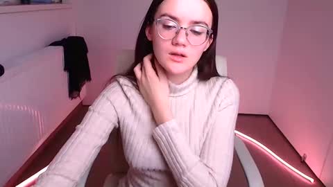 Snapshot of ketrin_pirsss chatting on February 11, 2025, 2:25 am Ketrin online show from February 11, 2025, 2:25 am