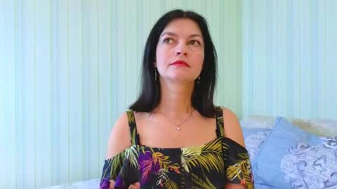 Catherine online show from March 3, 2025, 7:32 am