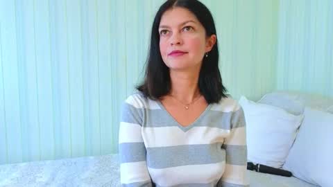 Catherine online show from October 1, 2025, 7:58 am