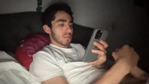 Snapshot of kevin9090604771 chatting on February 11, 2025, 5:05 am kev online show from February 11, 2025, 5:05 am