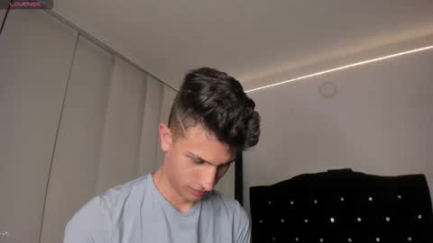 Snapshot of kevin_ahs1 chatting on September 13, 2025, 11:15 pm Kevin Ahs online show from September 13, 2025, 11:15 pm