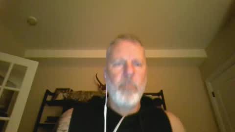 kevin_edges online show from September 19, 2025, 9:11 am
