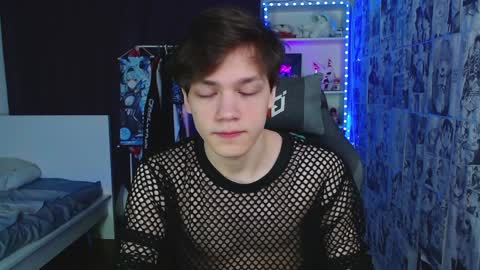 Snapshot of kevin_joestar chatting on February 6, 2025, 4:53 am Kevin online show from February 6, 2025, 4:53 am