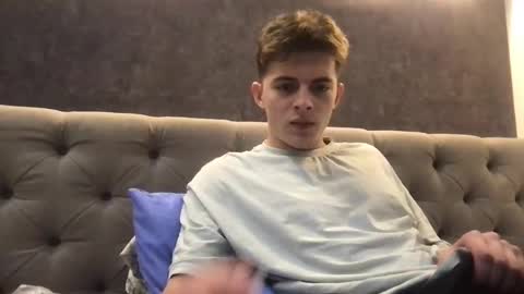 Snapshot of kevin_o8 chatting on December 3, 2024, 12:57 am kevinsport online show from December 3, 2024, 12:57 am