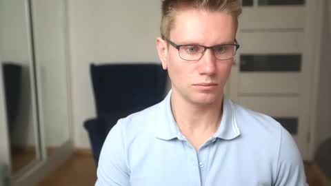 Kev online show from April 25, 2026, 9:12 am