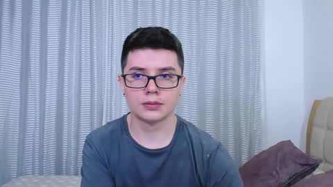 Snapshot of kevinhunts chatting on January 16, 2026, 11:53 pm Kevin online show from January 16, 2026, 11:53 pm