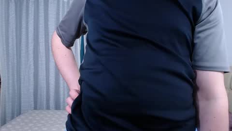 Snapshot of kevinhunts chatting on February 9, 2026, 11:53 pm Kevin online show from February 9, 2026, 11:53 pm