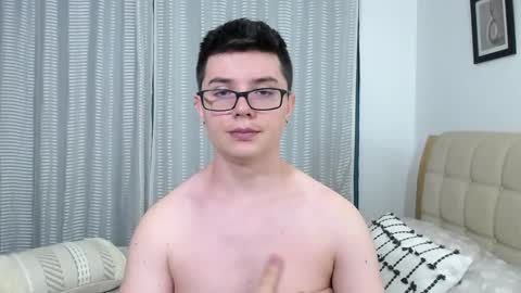 Snapshot of kevinhunts chatting on February 16, 2026, 10:28 pm Kevin online show from February 16, 2026, 10:28 pm